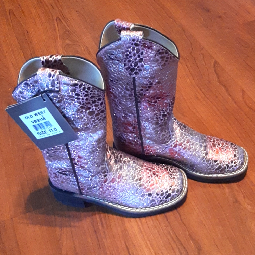 Brand new girls Old West boots size 11